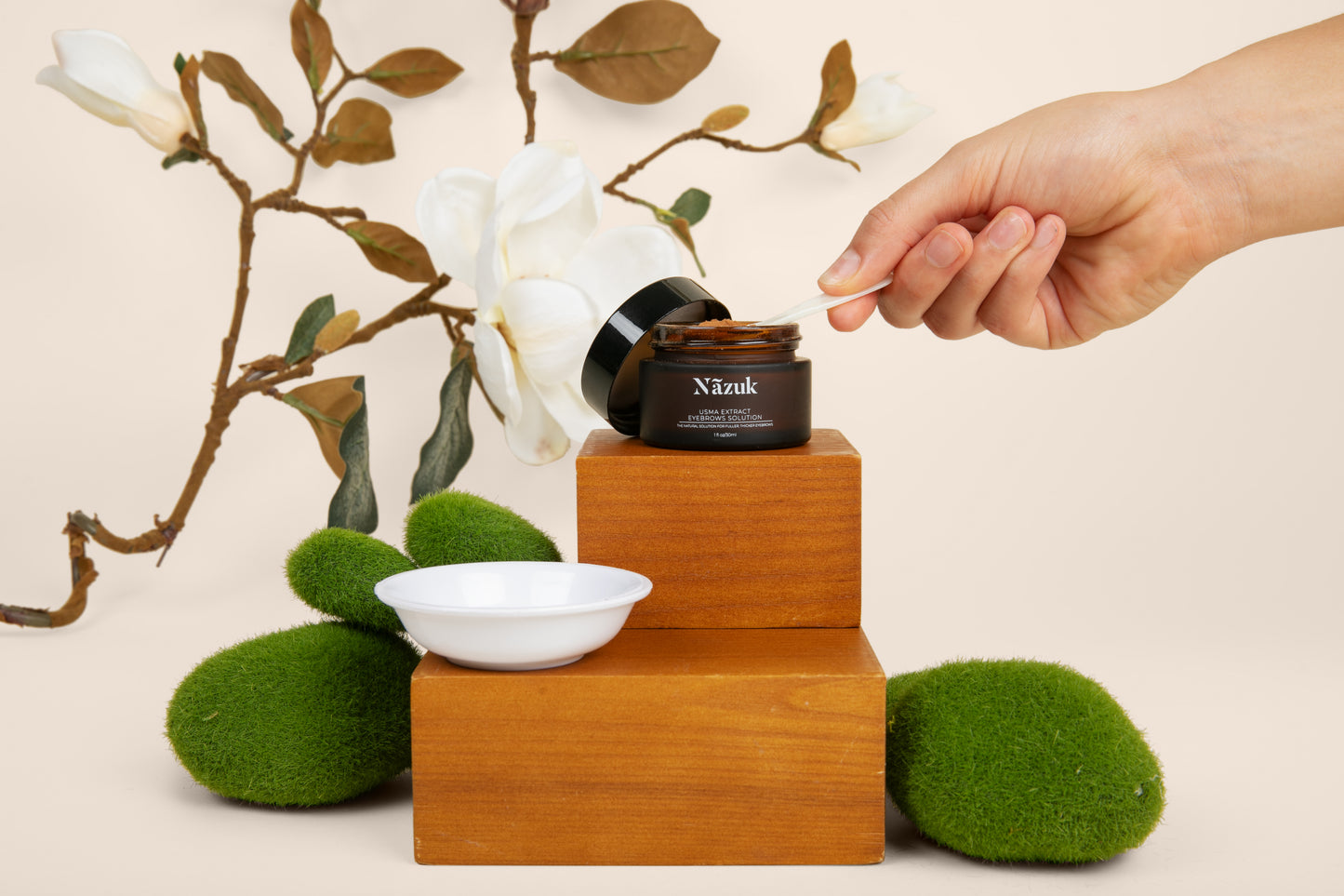 Usma Extract Eyebrow Mask- the natural solution for fuller, thicker eyebrows